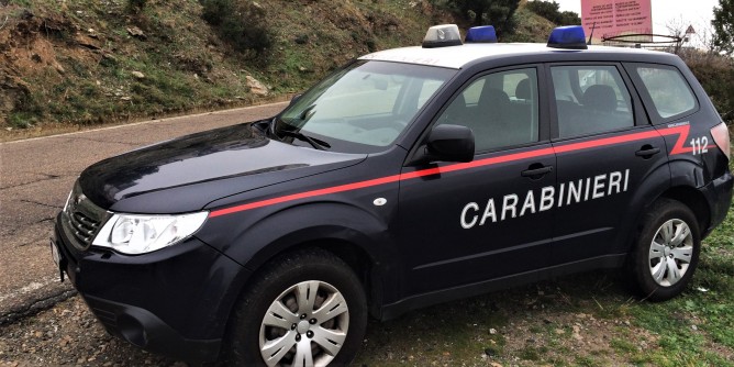 Positivo in quarantena va a far benzina: denunciato