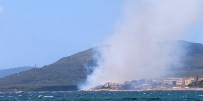 Incendio a Fertilia: Conoci <i>ringrazia</i> i soccorritori