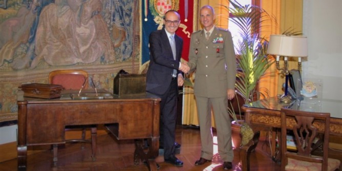 Il generale Olla in visita istituzionale