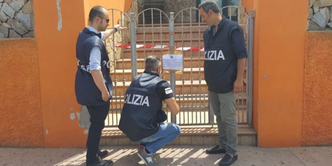 Risse e droga: chiude il bar sul Lungomare Balai