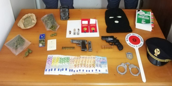 Armi e droga in Ogliastra: 28enne in manette