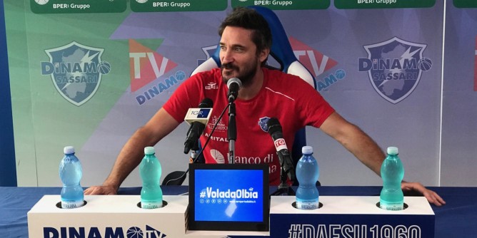 Pozzecco-Dinamo fino al 2022