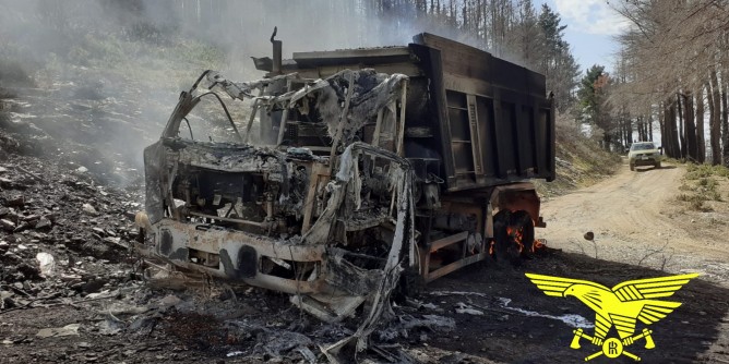 Camion in fiamme a Seui