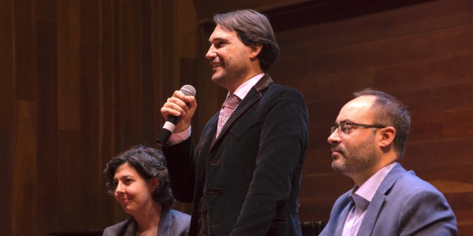 Francesco Demuro sommerso dall’affetto dei sassaresi