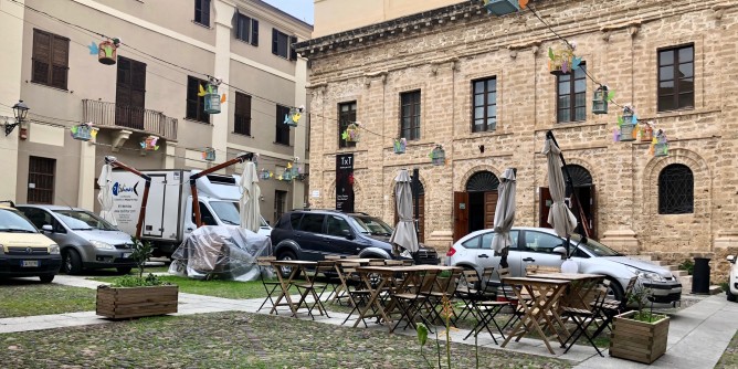 Lo <i>scandalo</i> di Piazza del Teatro