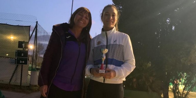 Tennis: piccole racchette crescono