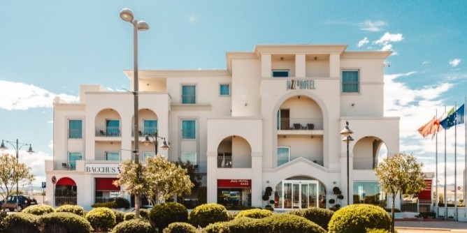 Il <i>Jazz</i> hotel di Olbia cerca staff