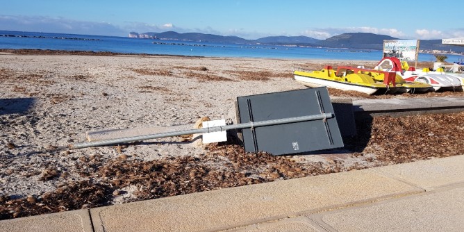 Incuria spiaggia: <i>dossier</i> Wwf a Conoci