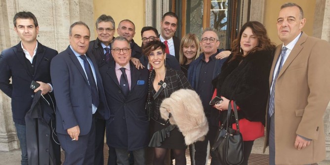 Aerei, Deiana (<i>M5S</i>): palese incapacità regione