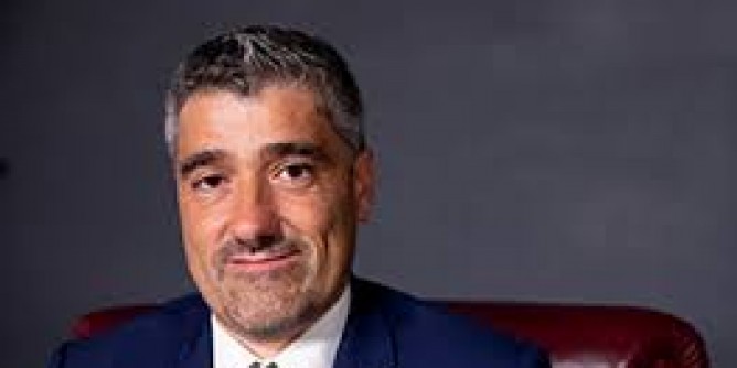 In Sardegna il sottosegretario Traversi