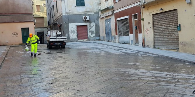 Piazzetta Frumentaria e Pescheria diventano <i>pedonali</i>