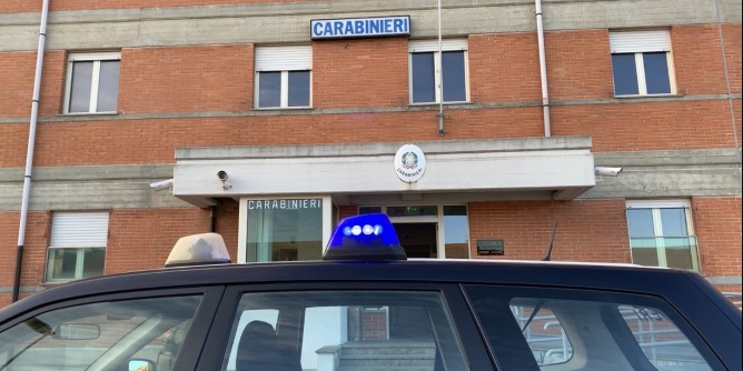 Rissa al bar: 24enne in manette