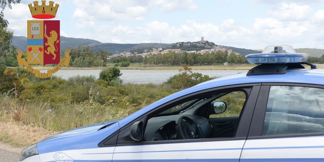 Orosei: rapinano e vanno al nightclub