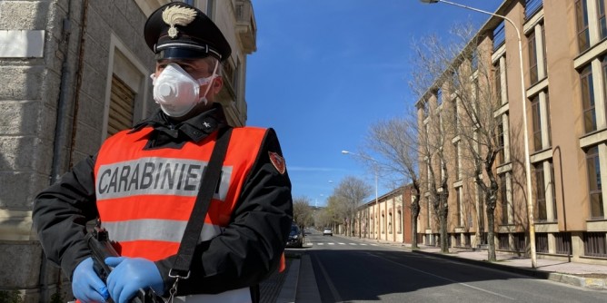 A spasso senza motivo: denunce a Nuoro