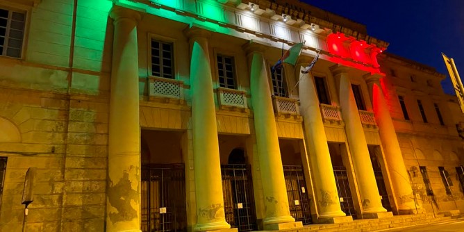 San Giovanni di Dio <i>tricolore</i> : foto