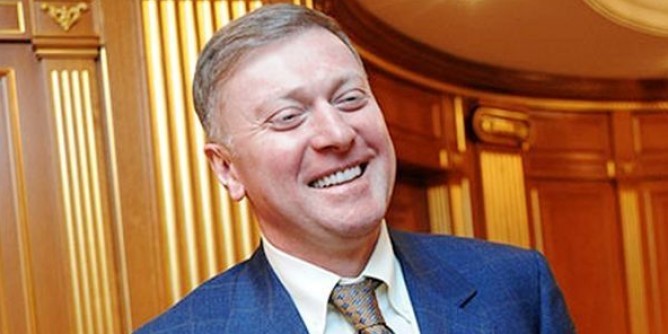 Lotta <i>Covid</i>: 500mila euro da Musa Bazhaev
