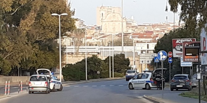 Pochi irriducibili, Sassari rispetta le regole