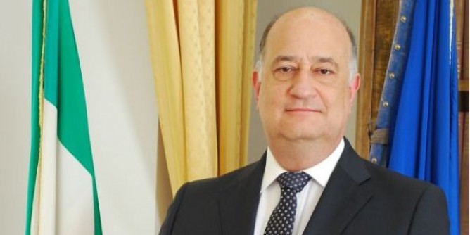 Parcheggiatori abusivi: Deidda <i>chiama</i> il prefetto