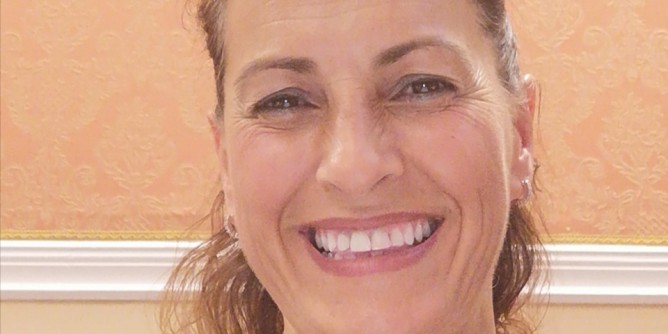 Mascherine: donazione col <i>sorriso</i>