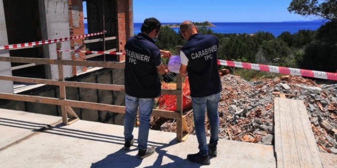 Doppio sequestro a Capo Coda Cavallo