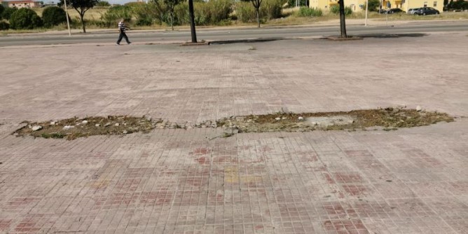 Porto Torres: «sporcizia e degrado nell´area del mercatino»