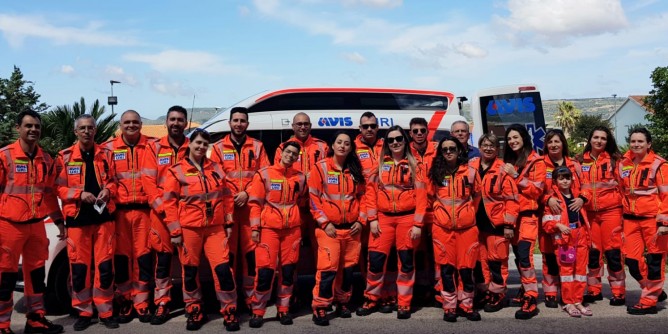 <i>Avis</i>, nuova ambulanza per Uri: foto