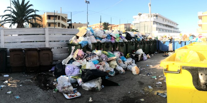 Ecco Viale Europa, così non <i>va</i>