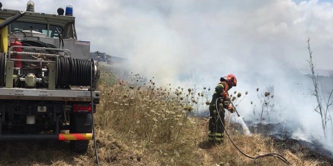 Domenica di <i>fuoco</i> nell´Isola
