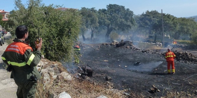 Ancora fiamme nell´Isola