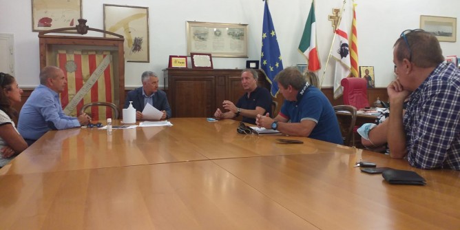 Crisi Baia di Conte: incontro a Porta Terra