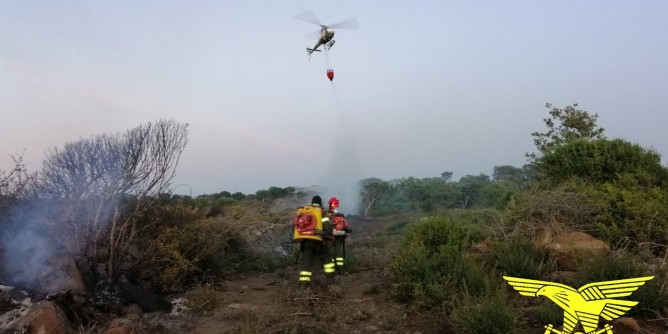 Fiamme a Sassari, Fonni, Castelsardo e Tula