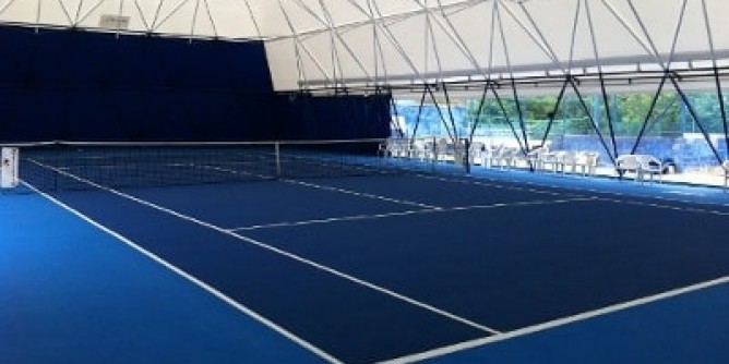 Ploaghe: copertura per i campi da tennis