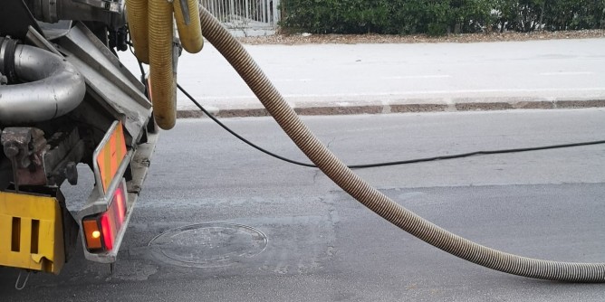Alghero: pulizia su 1300 pozzetti
