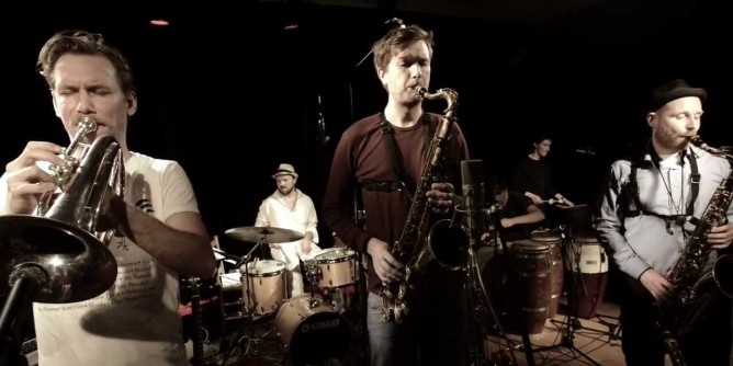 Jazz: The Kutimangoes al Poco loco