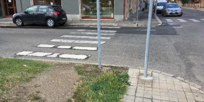 Oristano: via le barriere architettoniche