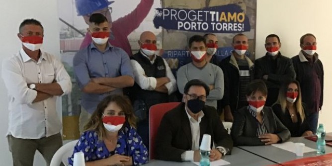 Fortza Paris presenta la lista a Porto Torres