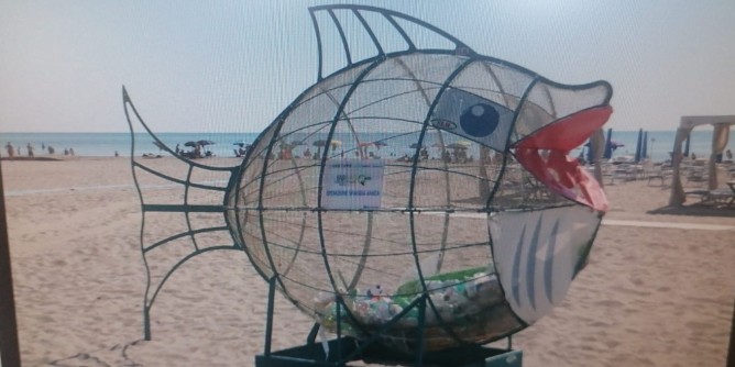 Rifiuti sulle spiagge, raccolta ad Alghero