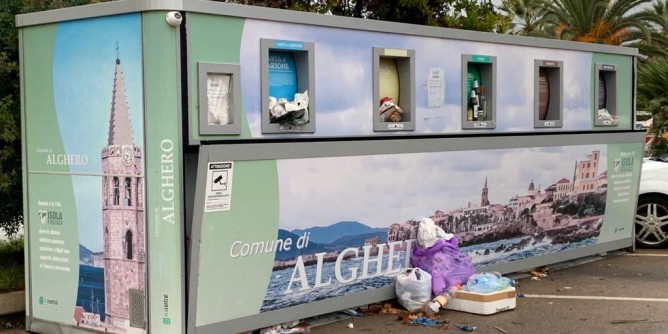 Rifiuti, commissione urgente: c la firma