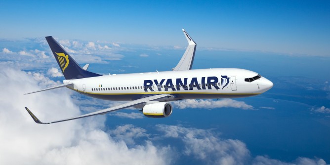 Ryanair: Alghero e Spagna più <i>connesse</i>