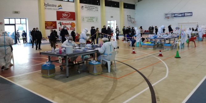 Sardi e sicuri: oltre 27mila test nel week-end