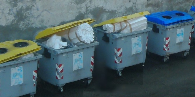 <i>Fototrappole</i> a Sassari: scoperti 44 incivili