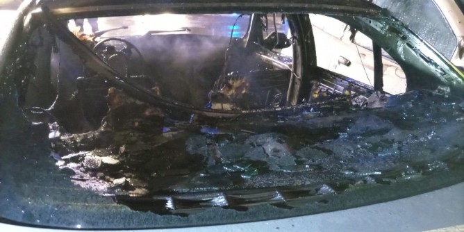 Alghero: auto in fiamme nella notte