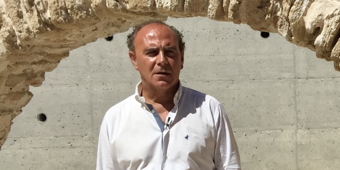 «Chi vuole chiudere l´Aeroporto di Alghero»