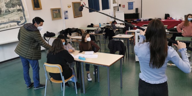 Al Castelvì, la Costituzione si impara al cinema