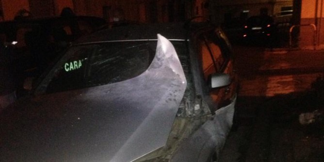 Danneggiano le auto: <i>beccati</i> a Porto Torres