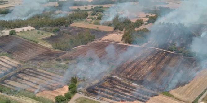 Incendi nell´Isola: oltre 2ettari in fiamme