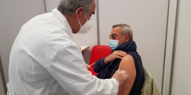 Vaccini: 72% dei sardi è vaccinato