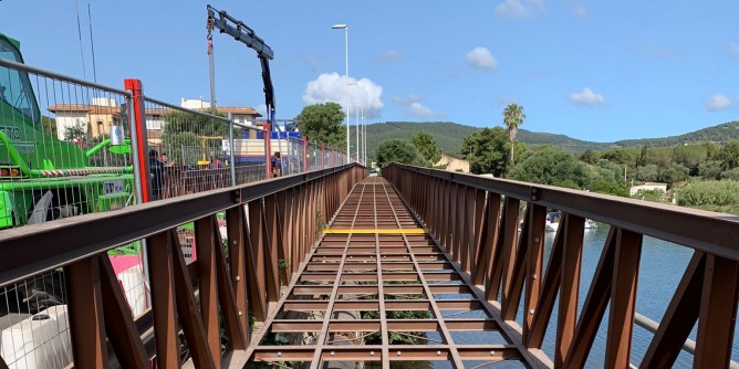 Fertilia: riapre il ponte, passerella provvisoria