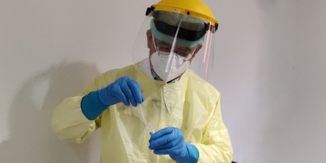 Vaccini, 82% sardi completa il ciclo