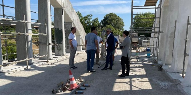 Venerd apre una corsia sul Ponte Serra
